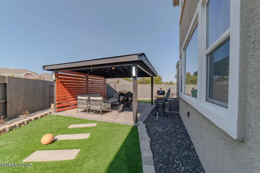 944 Los Alamitos, Minden, Nevada 89423, 4 Bedrooms Bedrooms, ,4 BathroomsBathrooms,Residential,Residential,Los Alamitos,250056135