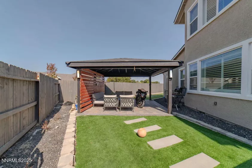 944 Los Alamitos, Minden, Nevada 89423, 4 Bedrooms Bedrooms, ,4 BathroomsBathrooms,Residential,Residential,Los Alamitos,250056135