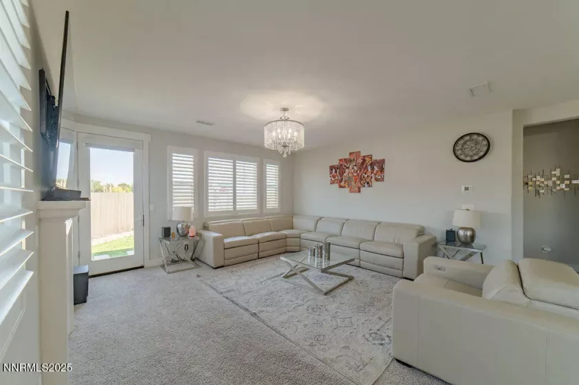 944 Los Alamitos, Minden, Nevada 89423, 4 Bedrooms Bedrooms, ,4 BathroomsBathrooms,Residential,Residential,Los Alamitos,250056135