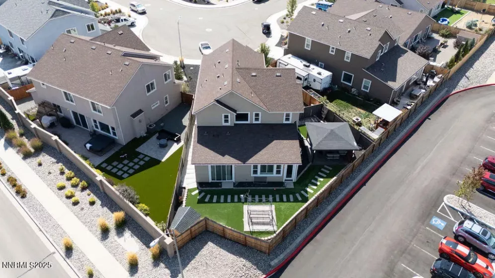 944 Los Alamitos, Minden, Nevada 89423, 4 Bedrooms Bedrooms, ,4 BathroomsBathrooms,Residential,Residential,Los Alamitos,250056135
