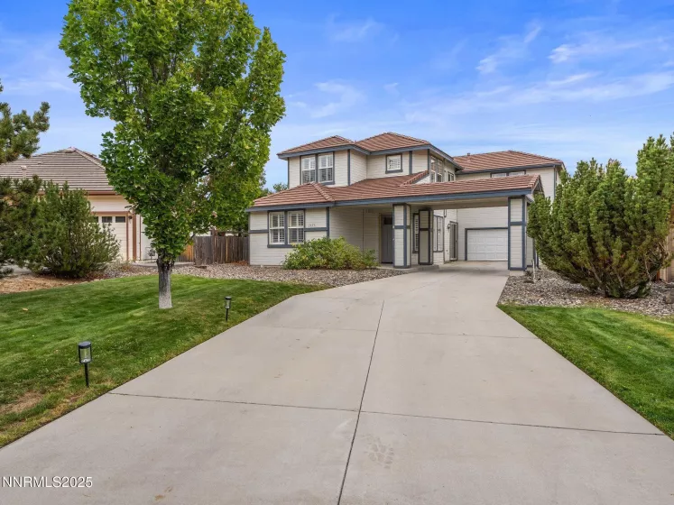 7476 Lorna, Sparks, Nevada 89436, 4 Bedrooms Bedrooms, ,3 BathroomsBathrooms,Residential,Residential,Lorna,250056136