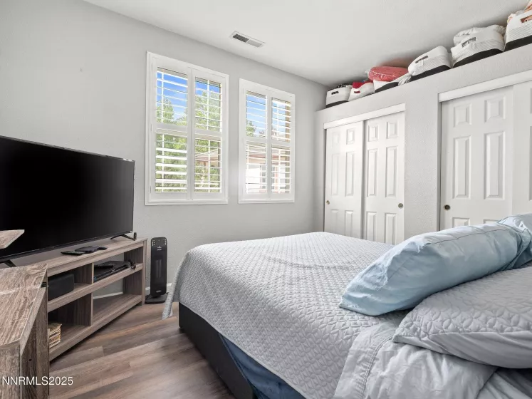 7476 Lorna, Sparks, Nevada 89436, 4 Bedrooms Bedrooms, ,3 BathroomsBathrooms,Residential,Residential,Lorna,250056136