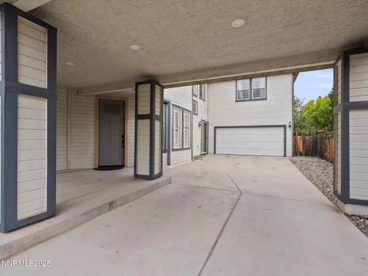 7476 Lorna, Sparks, Nevada 89436, 4 Bedrooms Bedrooms, ,3 BathroomsBathrooms,Residential,Residential,Lorna,250056136