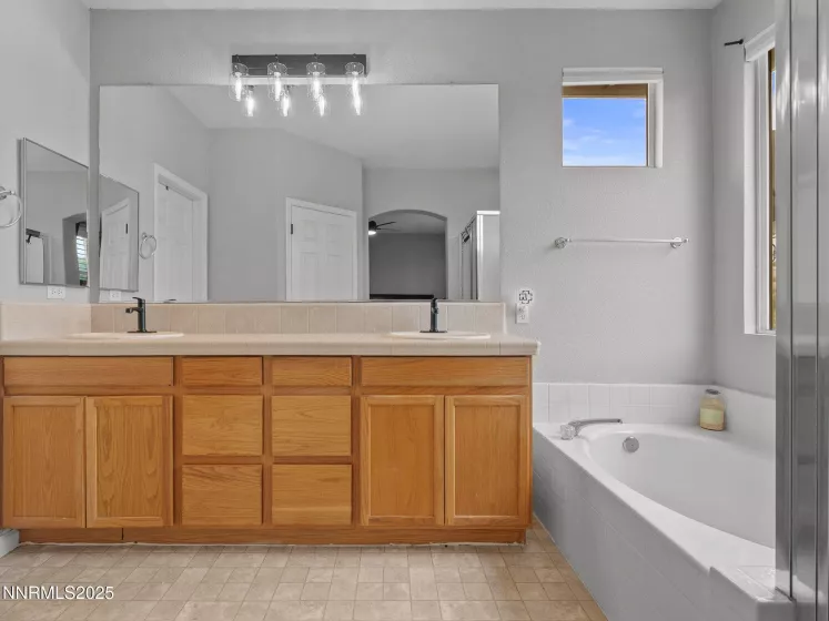 7476 Lorna, Sparks, Nevada 89436, 4 Bedrooms Bedrooms, ,3 BathroomsBathrooms,Residential,Residential,Lorna,250056136