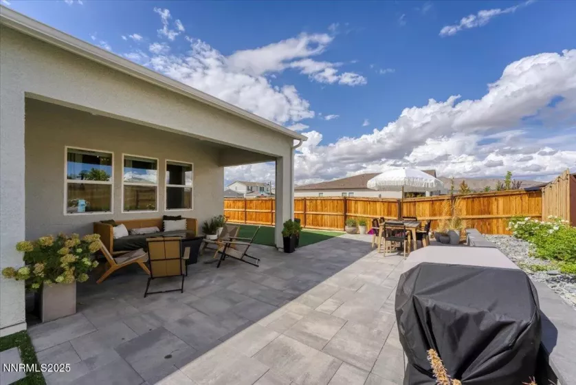2182 Butte Creek, Sparks, Nevada 89436, 3 Bedrooms Bedrooms, ,3 BathroomsBathrooms,Residential,Residential,Butte Creek,250056137