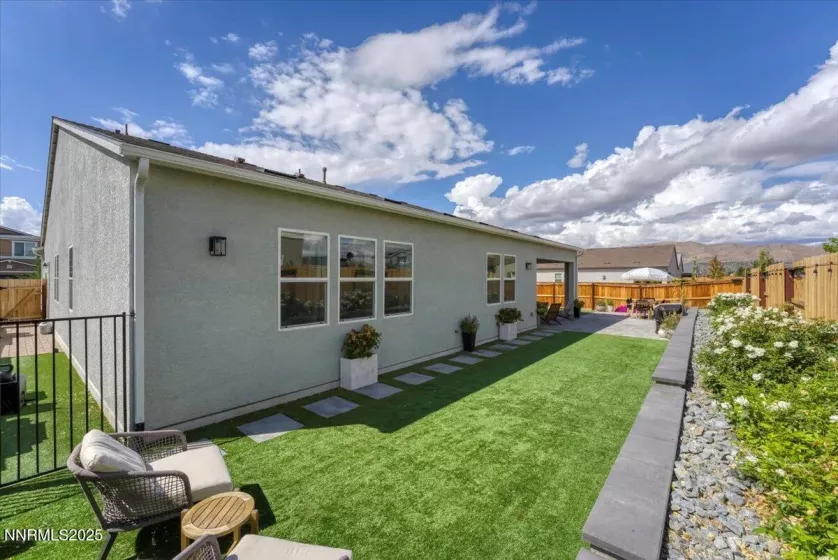 2182 Butte Creek, Sparks, Nevada 89436, 3 Bedrooms Bedrooms, ,3 BathroomsBathrooms,Residential,Residential,Butte Creek,250056137