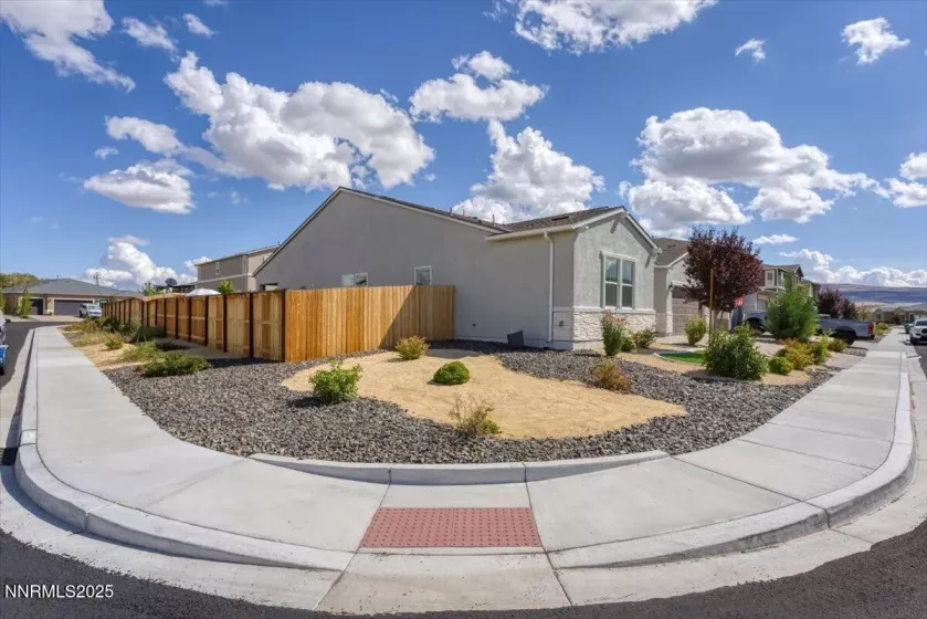 2182 Butte Creek, Sparks, Nevada 89436, 3 Bedrooms Bedrooms, ,3 BathroomsBathrooms,Residential,Residential,Butte Creek,250056137