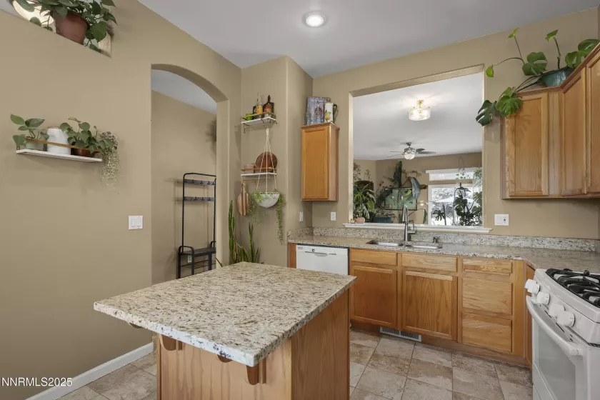 1915 Celestial, Reno, Nevada 89523, 3 Bedrooms Bedrooms, ,2 BathroomsBathrooms,Residential,Residential,Celestial,250056138