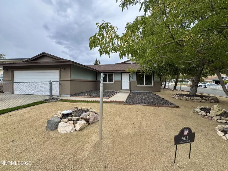 901 Rolando, Carson City, Nevada 89701, 5 Bedrooms Bedrooms, ,2 BathroomsBathrooms,Residential,Residential,Rolando,250056141