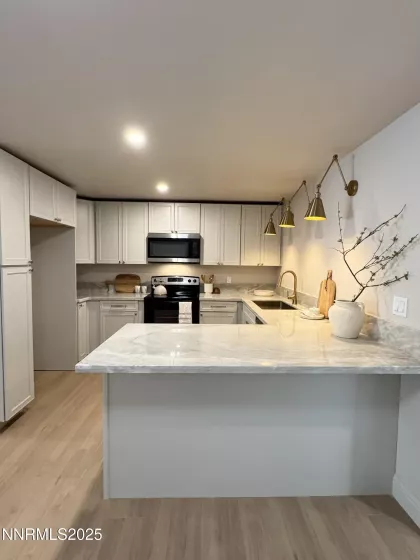 901 Rolando, Carson City, Nevada 89701, 5 Bedrooms Bedrooms, ,2 BathroomsBathrooms,Residential,Residential,Rolando,250056141