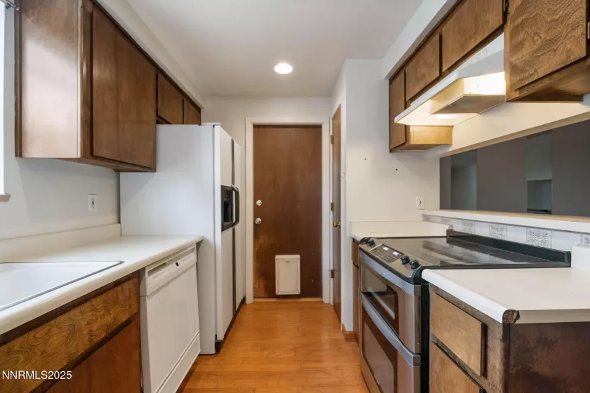 3338 Vista Grande, Carson City, Nevada 89705, 2 Bedrooms Bedrooms, ,2 BathroomsBathrooms,Residential,Residential,Vista Grande,250056142