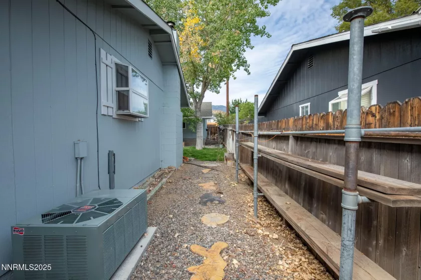 3338 Vista Grande, Carson City, Nevada 89705, 2 Bedrooms Bedrooms, ,2 BathroomsBathrooms,Residential,Residential,Vista Grande,250056142