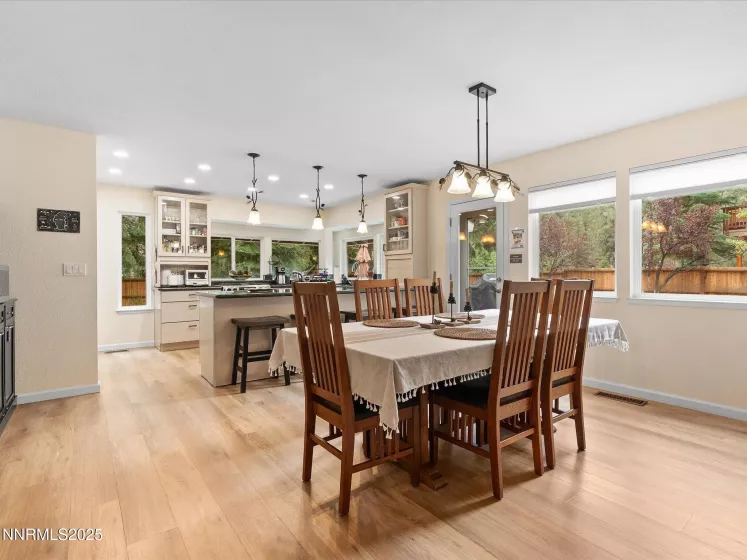 115 Cypress, Stateline, Nevada 89449, 4 Bedrooms Bedrooms, ,2 BathroomsBathrooms,Residential,Residential,Cypress,250056143