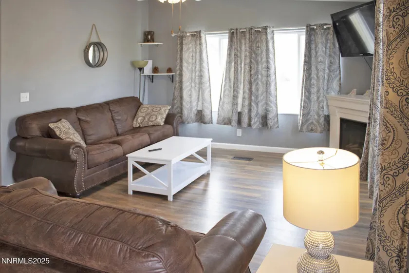 22085 Red Rock, Reno, Nevada 89508, 3 Bedrooms Bedrooms, ,2 BathroomsBathrooms,Residential,Residential,Red Rock,250056156