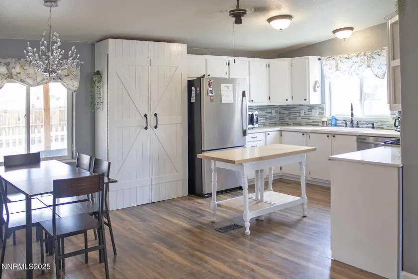 22085 Red Rock, Reno, Nevada 89508, 3 Bedrooms Bedrooms, ,2 BathroomsBathrooms,Residential,Residential,Red Rock,250056156