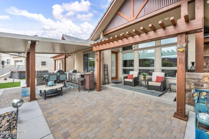 241 Cecina, Dayton, Nevada 89403, 3 Bedrooms Bedrooms, ,3 BathroomsBathrooms,Residential,Residential,Cecina,250056160