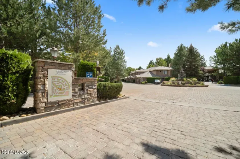 900 South Meadows, Reno, Nevada 89521, 2 Bedrooms Bedrooms, ,2 BathroomsBathrooms,Residential,Residential,South Meadows,250056164