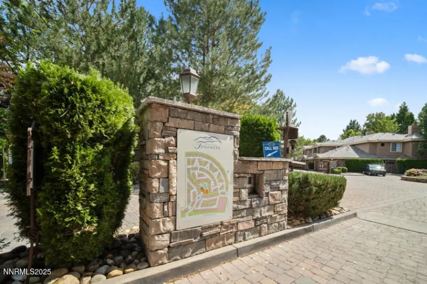 900 South Meadows, Reno, Nevada 89521, 2 Bedrooms Bedrooms, ,2 BathroomsBathrooms,Residential,Residential,South Meadows,250056164