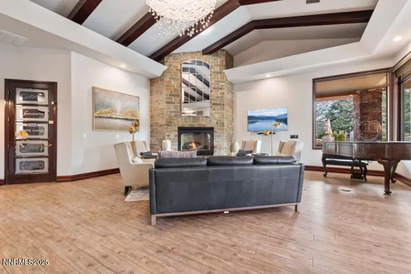 900 South Meadows, Reno, Nevada 89521, 2 Bedrooms Bedrooms, ,2 BathroomsBathrooms,Residential,Residential,South Meadows,250056164