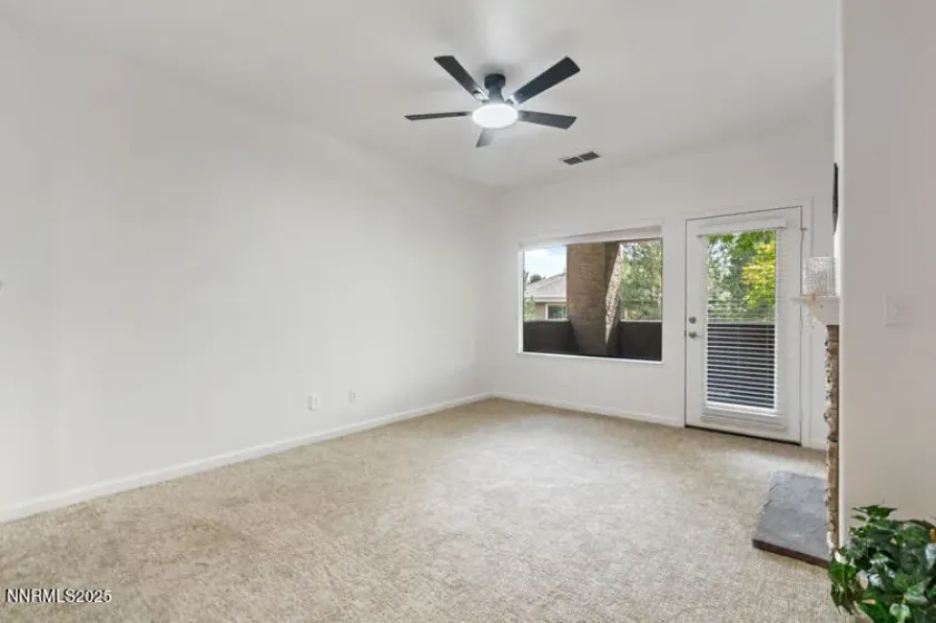 900 South Meadows, Reno, Nevada 89521, 2 Bedrooms Bedrooms, ,2 BathroomsBathrooms,Residential,Residential,South Meadows,250056164