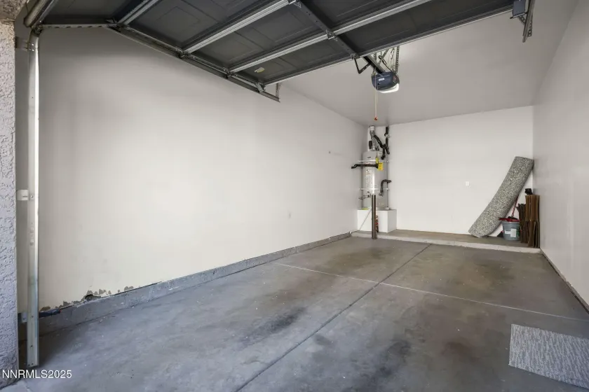 900 South Meadows, Reno, Nevada 89521, 2 Bedrooms Bedrooms, ,2 BathroomsBathrooms,Residential,Residential,South Meadows,250056169