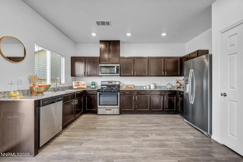 9731 Pelican Pointe, Reno, Nevada 89506, 3 Bedrooms Bedrooms, ,3 BathroomsBathrooms,Residential Lease,Manufactured,Pelican Pointe,250056182