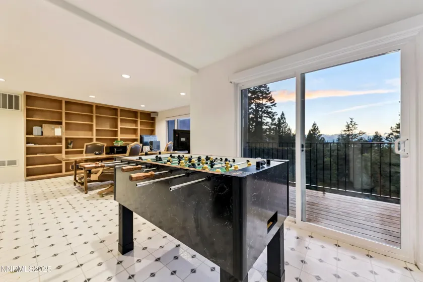 130 Granite Crest, Stateline, Nevada 89449, 8 Bedrooms Bedrooms, ,7 BathroomsBathrooms,Residential,Residential,Granite Crest,250056188