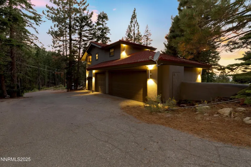 130 Granite Crest, Stateline, Nevada 89449, 8 Bedrooms Bedrooms, ,7 BathroomsBathrooms,Residential,Residential,Granite Crest,250056188