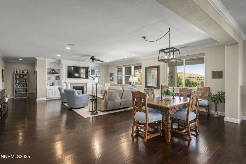 1800 Laurel Ridge, Reno, Nevada 89523, 4 Bedrooms Bedrooms, ,3 BathroomsBathrooms,Residential,Residential,Laurel Ridge,250054123