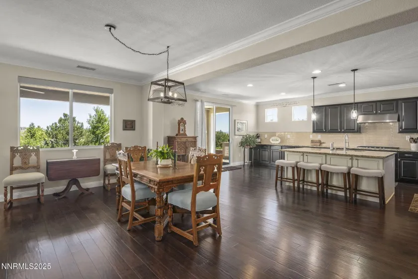 1800 Laurel Ridge, Reno, Nevada 89523, 4 Bedrooms Bedrooms, ,3 BathroomsBathrooms,Residential,Residential,Laurel Ridge,250054123