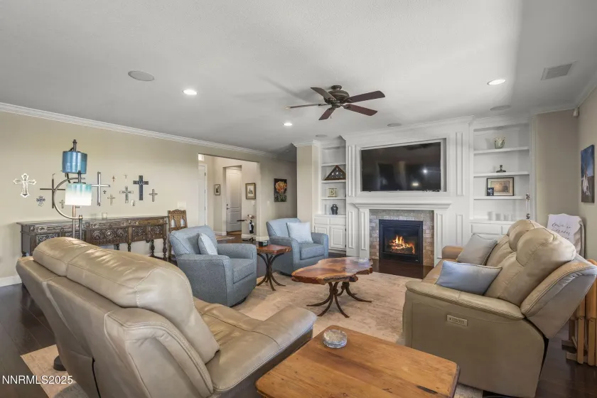 1800 Laurel Ridge, Reno, Nevada 89523, 4 Bedrooms Bedrooms, ,3 BathroomsBathrooms,Residential,Residential,Laurel Ridge,250054123