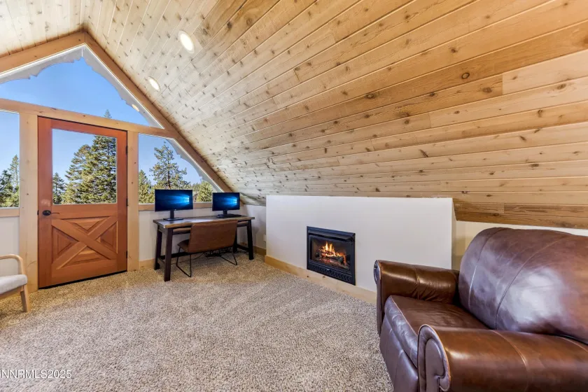 426 Andria, Stateline, Nevada 89449, 4 Bedrooms Bedrooms, ,3 BathroomsBathrooms,Residential,Residential,Andria,250056207