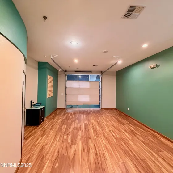 8975 Double Diamond, Reno, Nevada 89521, ,Commercial Lease,Manufactured,Double Diamond,250056213