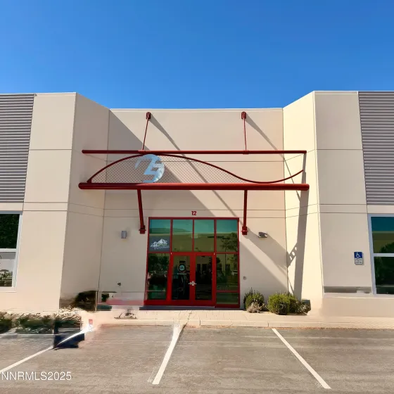 8975 Double Diamond, Reno, Nevada 89521, ,Commercial Lease,Manufactured,Double Diamond,250056213