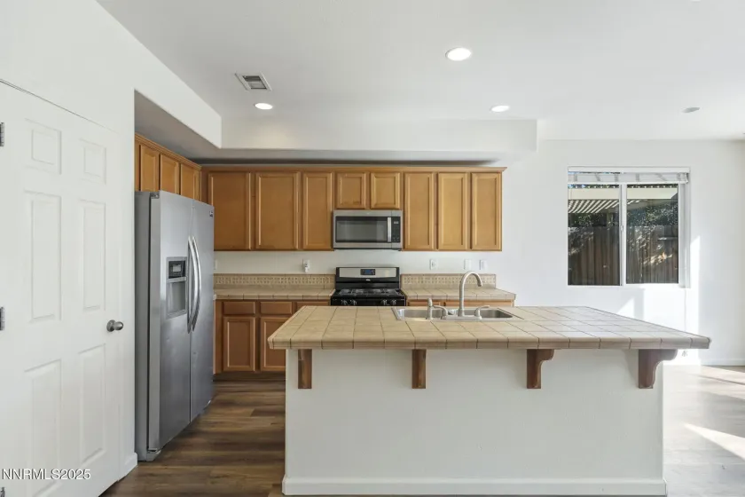 1970 Red Willow, Reno, Nevada 89521, 4 Bedrooms Bedrooms, ,3 BathroomsBathrooms,Residential,Residential,Red Willow,250056218