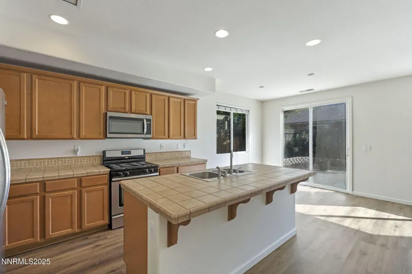 1970 Red Willow, Reno, Nevada 89521, 4 Bedrooms Bedrooms, ,3 BathroomsBathrooms,Residential,Residential,Red Willow,250056218