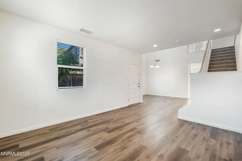 1970 Red Willow, Reno, Nevada 89521, 4 Bedrooms Bedrooms, ,3 BathroomsBathrooms,Residential,Residential,Red Willow,250056218