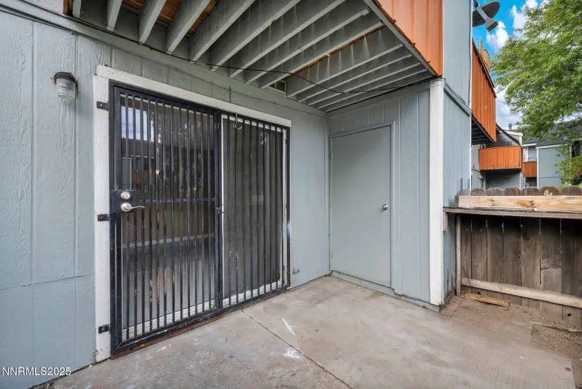 4600 Neil, Reno, Nevada 89502, 2 Bedrooms Bedrooms, ,1 BathroomBathrooms,Residential,Residential,Neil,250056226