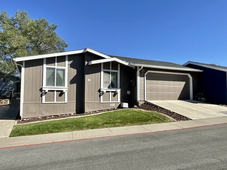18 Lampshire Dr, Reno, Nevada 89506, 3 Bedrooms Bedrooms, 10 Rooms Rooms,2 BathroomsBathrooms,Manufactured,Residential,Lampshire,250056229