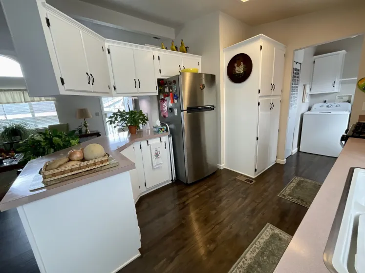 18 Lampshire Dr, Reno, Nevada 89506, 3 Bedrooms Bedrooms, 10 Rooms Rooms,2 BathroomsBathrooms,Manufactured,Residential,Lampshire,250056229