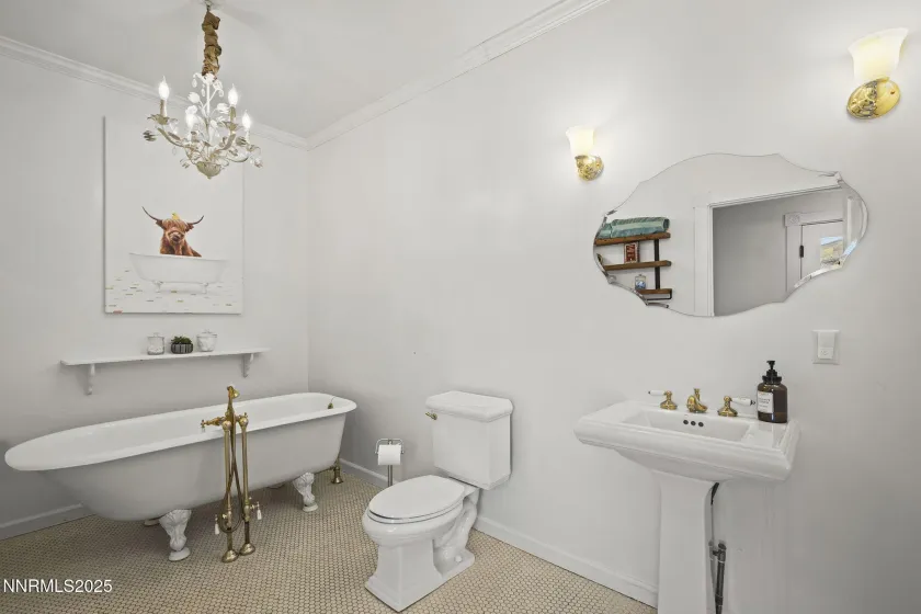 5 Connie, Reno, Nevada 89521, 5 Bedrooms Bedrooms, ,5 BathroomsBathrooms,Residential,Residential,Connie,250052277