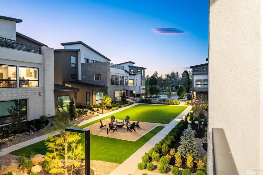 46 Campolina, Reno, Nevada 89511, 2 Bedrooms Bedrooms, ,3 BathroomsBathrooms,Residential,Residential,Campolina,250056239