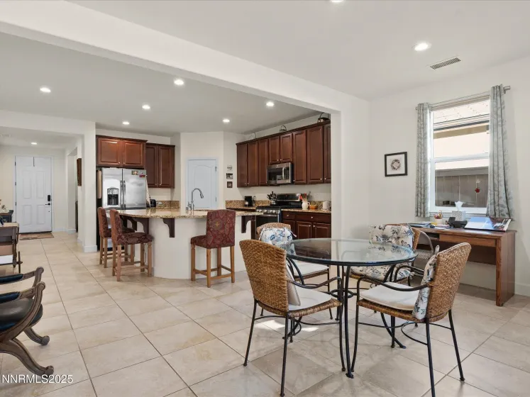 1864 Cholula, Reno, Nevada 89521, 3 Bedrooms Bedrooms, ,2 BathroomsBathrooms,Residential,Residential,Cholula,250056242