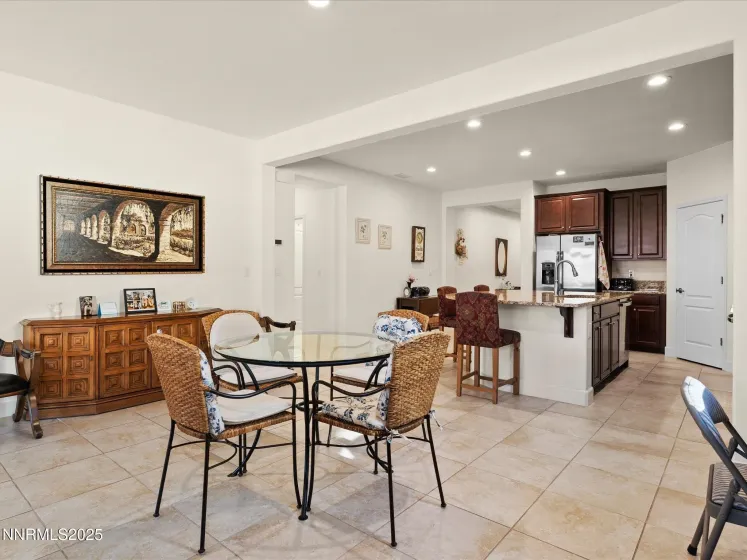 1864 Cholula, Reno, Nevada 89521, 3 Bedrooms Bedrooms, ,2 BathroomsBathrooms,Residential,Residential,Cholula,250056242