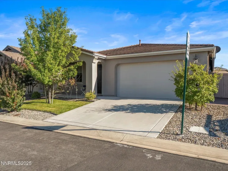 1864 Cholula, Reno, Nevada 89521, 3 Bedrooms Bedrooms, ,2 BathroomsBathrooms,Residential,Residential,Cholula,250056242