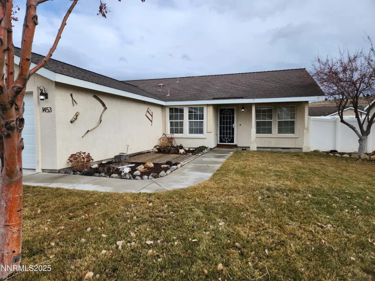1453 Grey Bluffs, Fernley, Nevada 89408, 3 Bedrooms Bedrooms, ,2 BathroomsBathrooms,Residential,Residential,Grey Bluffs,250056264