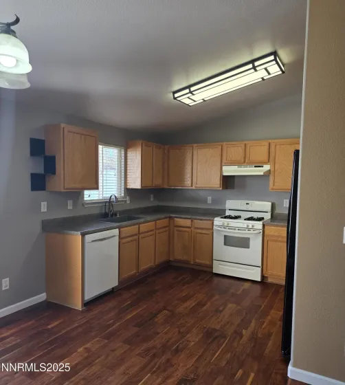 1453 Grey Bluffs, Fernley, Nevada 89408, 3 Bedrooms Bedrooms, ,2 BathroomsBathrooms,Residential,Residential,Grey Bluffs,250056264