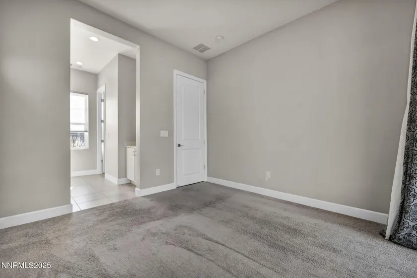 9267 Blue Basin, Reno, Nevada 89521, 5 Bedrooms Bedrooms, ,5 BathroomsBathrooms,Residential,Residential,Blue Basin,250056268