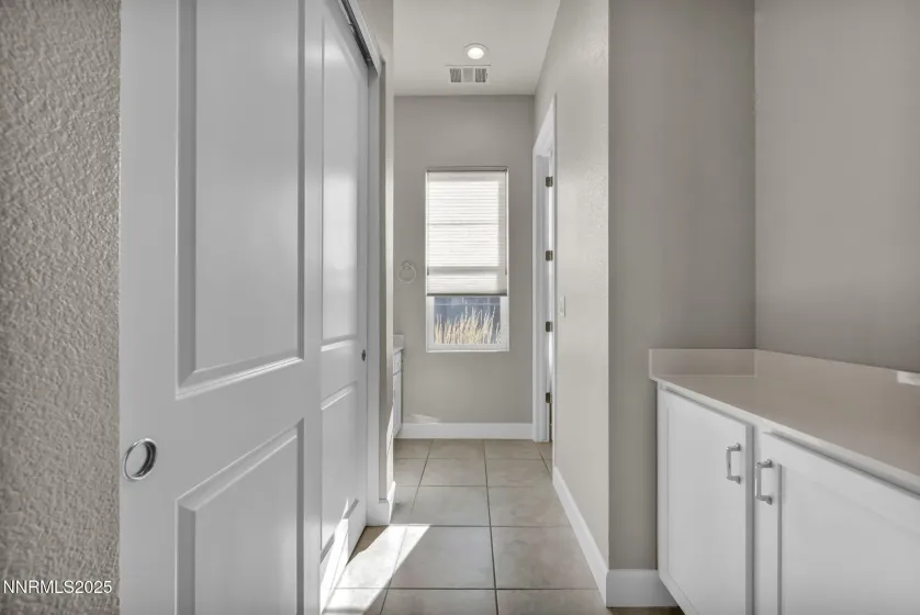 9267 Blue Basin, Reno, Nevada 89521, 5 Bedrooms Bedrooms, ,5 BathroomsBathrooms,Residential,Residential,Blue Basin,250056268