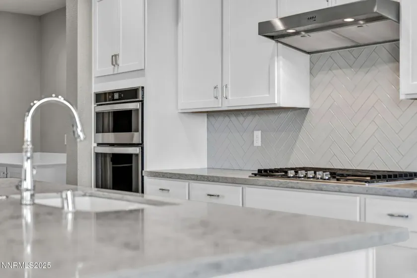 9267 Blue Basin, Reno, Nevada 89521, 5 Bedrooms Bedrooms, ,5 BathroomsBathrooms,Residential,Residential,Blue Basin,250056268